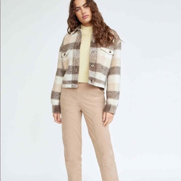 Aritzia Wilfred Free The Gana Cropped Shirt Jacket - Picture 3 of 3